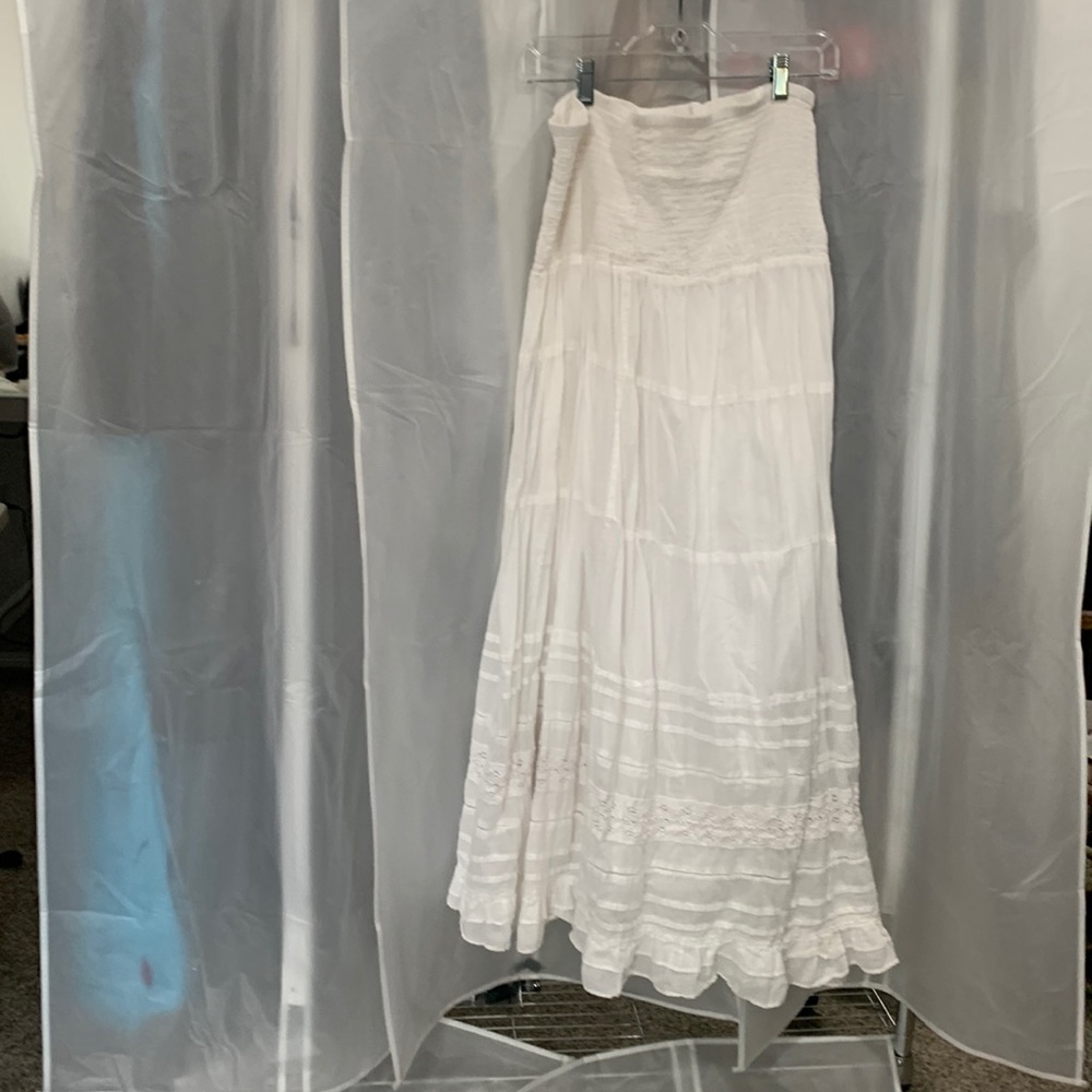 Layered Cotton Skirt w/Lace detail
